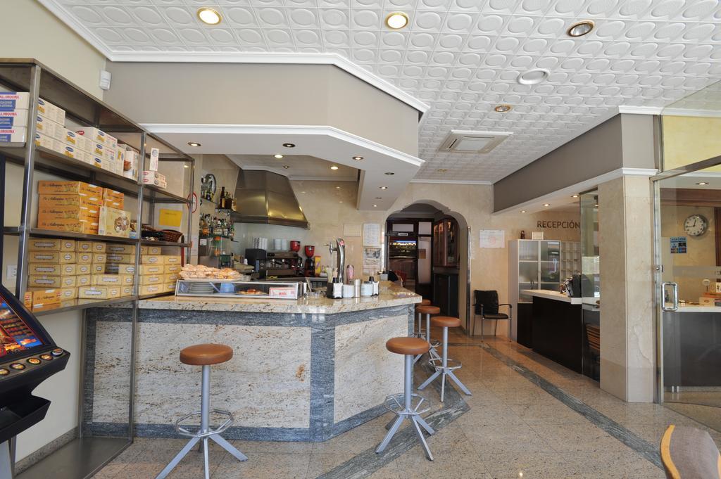Hostal Coruna Astorga Ngoại thất bức ảnh