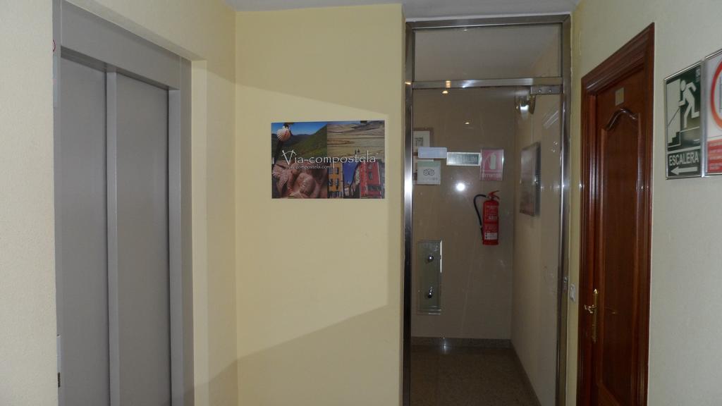 Hostal Coruna Astorga Ngoại thất bức ảnh