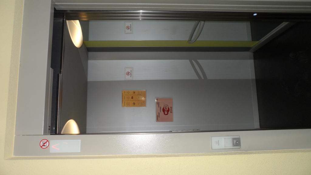 Hostal Coruna Astorga Ngoại thất bức ảnh