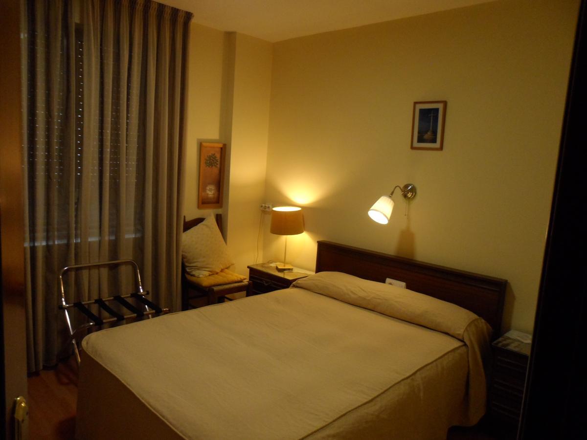 Hostal Coruna Astorga Ngoại thất bức ảnh