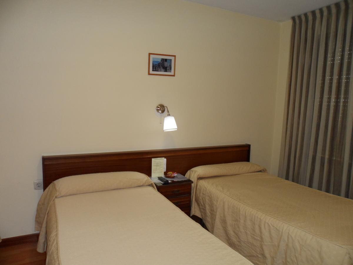 Hostal Coruna Astorga Ngoại thất bức ảnh