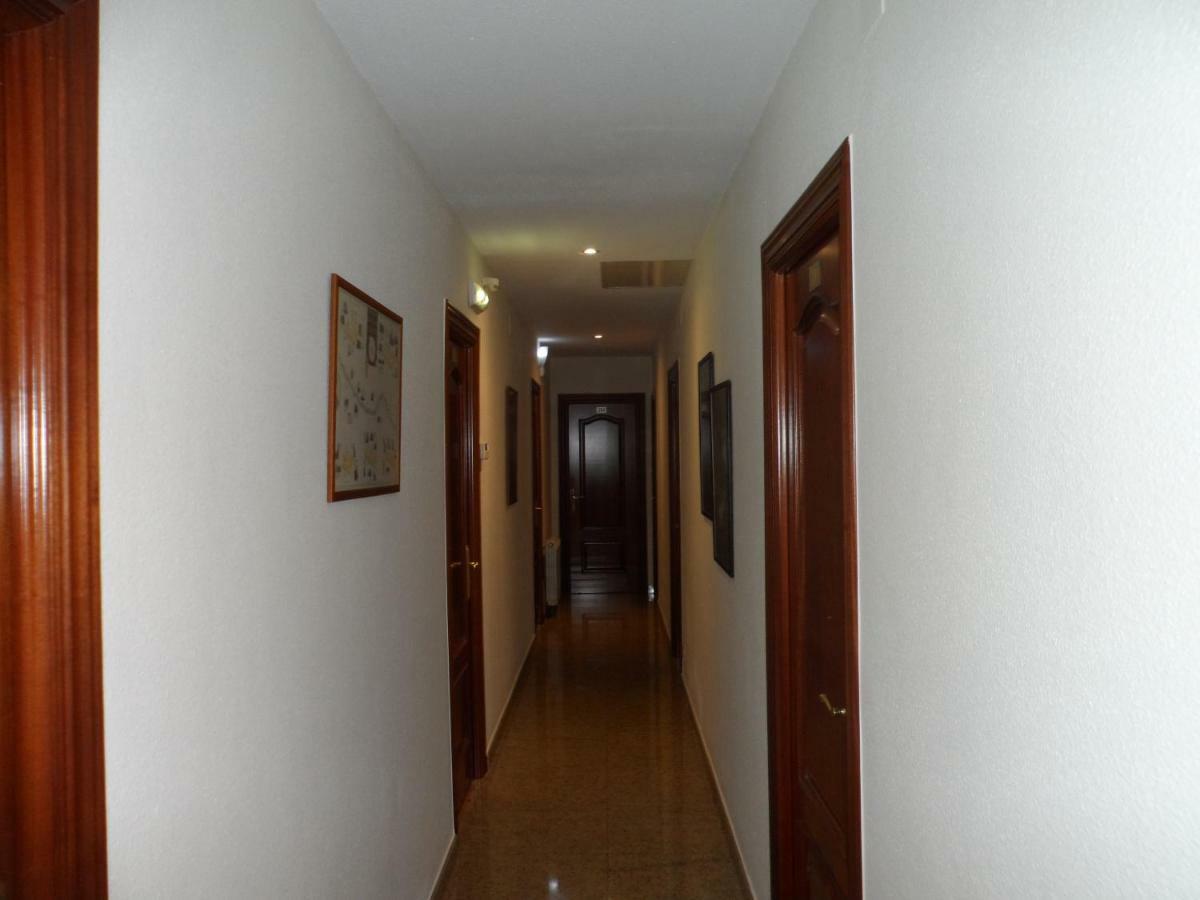 Hostal Coruna Astorga Ngoại thất bức ảnh
